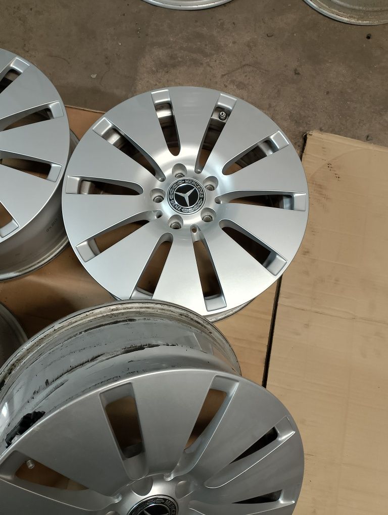 Felgi aluminiowe alufelgi 17 5x112 oryginał Mercedes