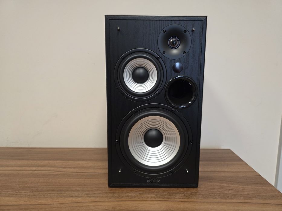 Edifier R2750DB Głośniki Bluetooth 136W , jak nowe.