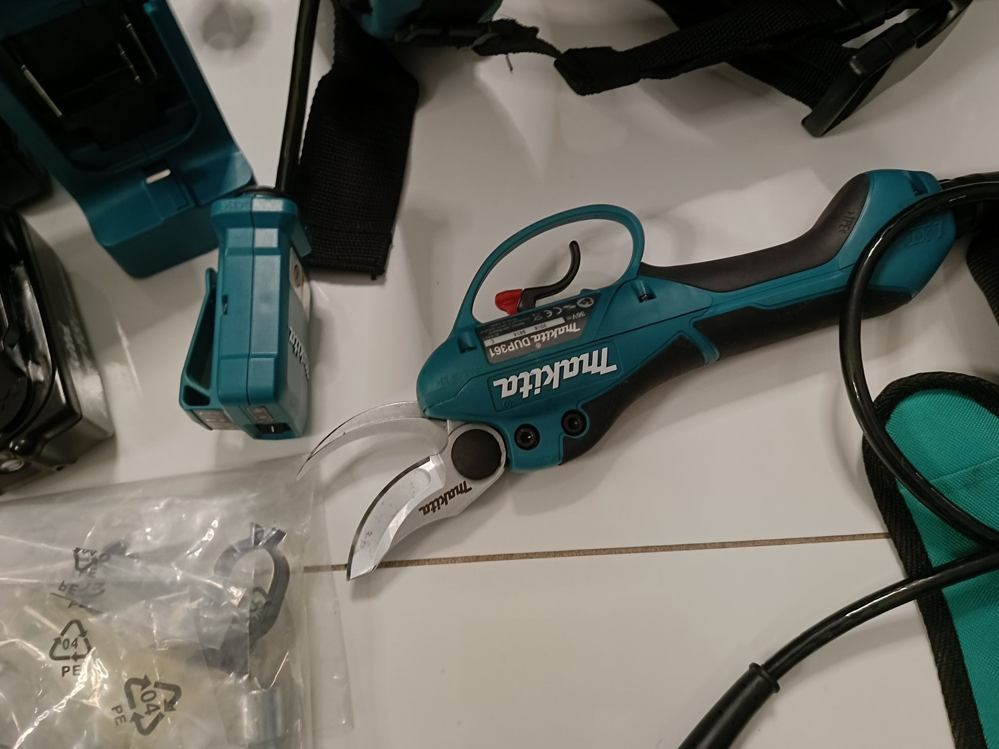 Makita DUP 361 sekator elektryczny zestaw