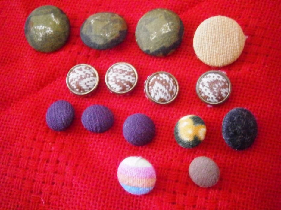 Botões para roupa muito antigos