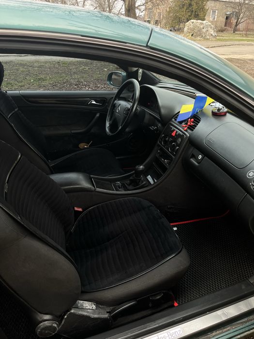 Мерселес clk 200