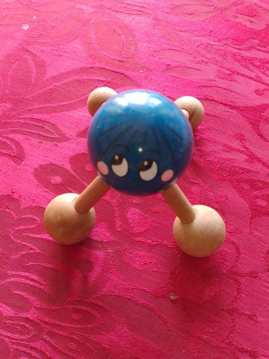 Ladybug Fly! Fly! - Wood Paperweight - 5E - Needles-3E From 2E64286520749441122