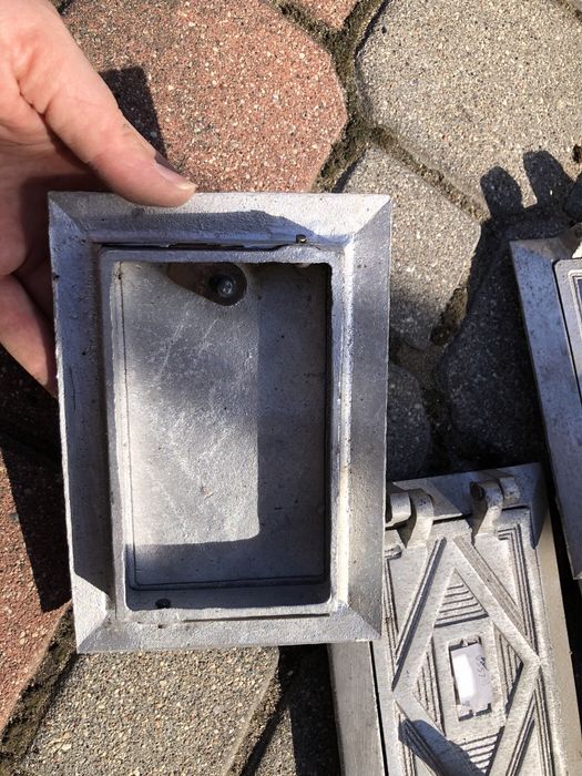 Wyczystka drzwiczki kominowe pieca kaflowego kuchni srebrne 4 szt NOWE