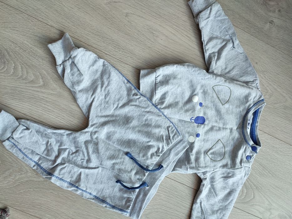 Dres bluza spodnie komplet zestaw 5.10.15
