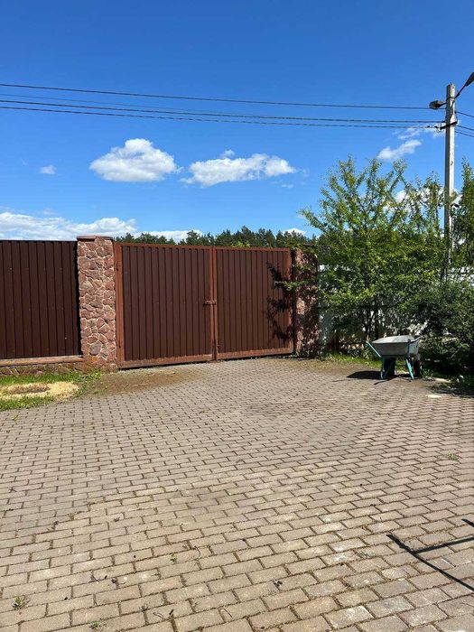 Оренда будинку, з садом та озером, Рожни.