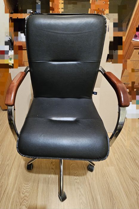 Компьютерне офісне крісло Samba