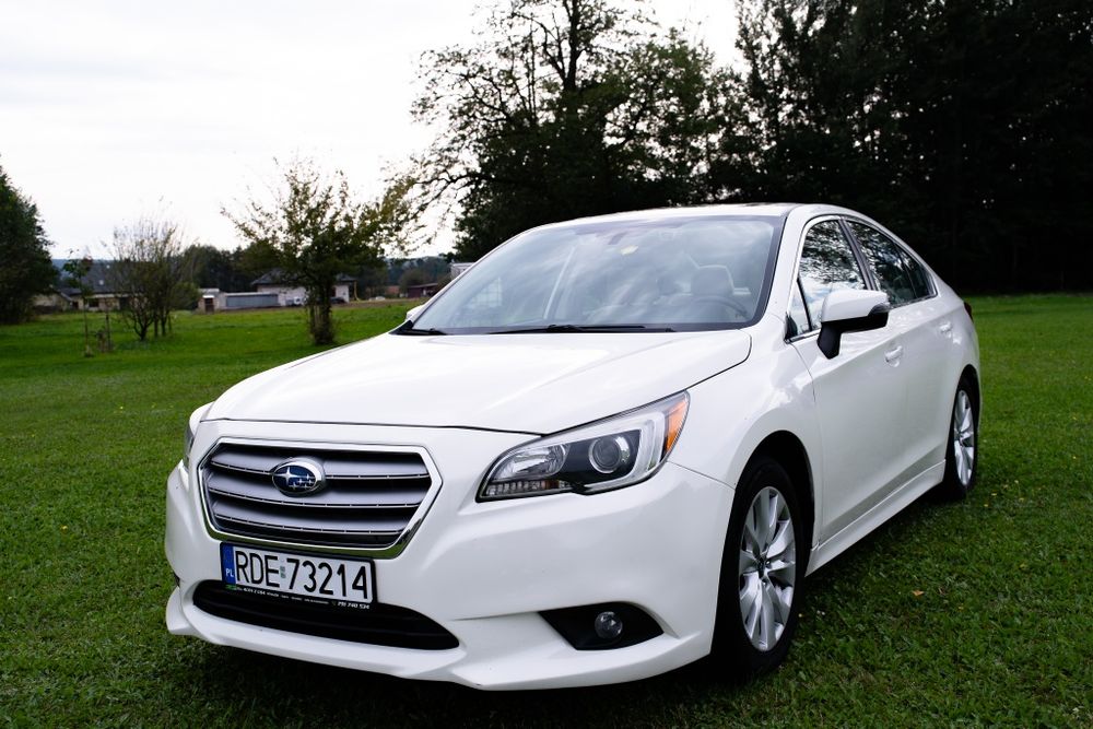 2017 Subaru Legacy Limited,  Automatyczna Skrzynia,  4x4,