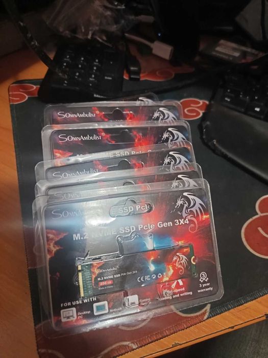 Твердотільний жорсткий диск SomnAmbulist  NVME 256gb M.2 2280 PCIe 3.0