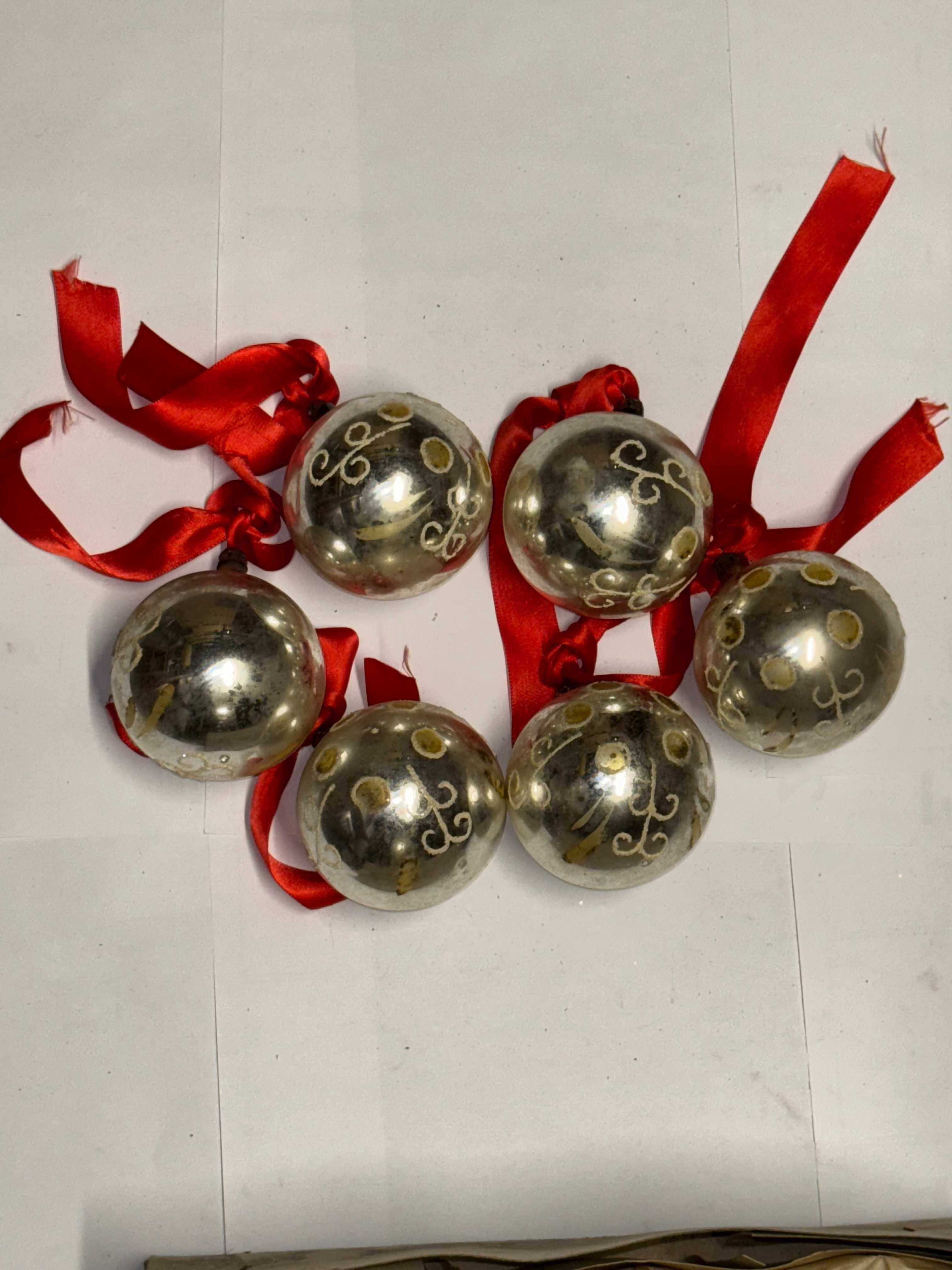 Bombki choinkowe PRL około 8 cm