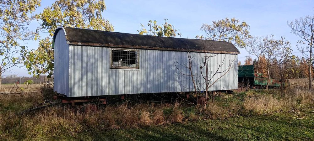 Barakowóz na kołach