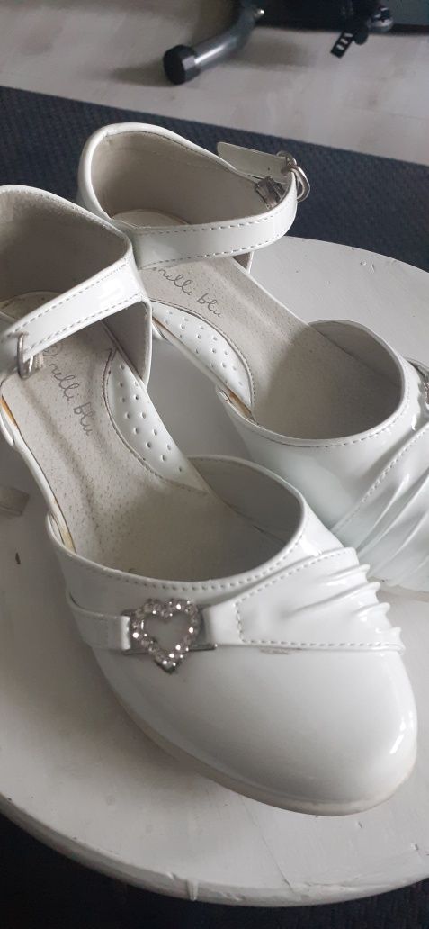 Buciki buty komunijne 34 białe