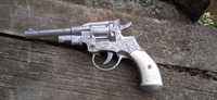 Пистолет револьвер на пистонах из СССР