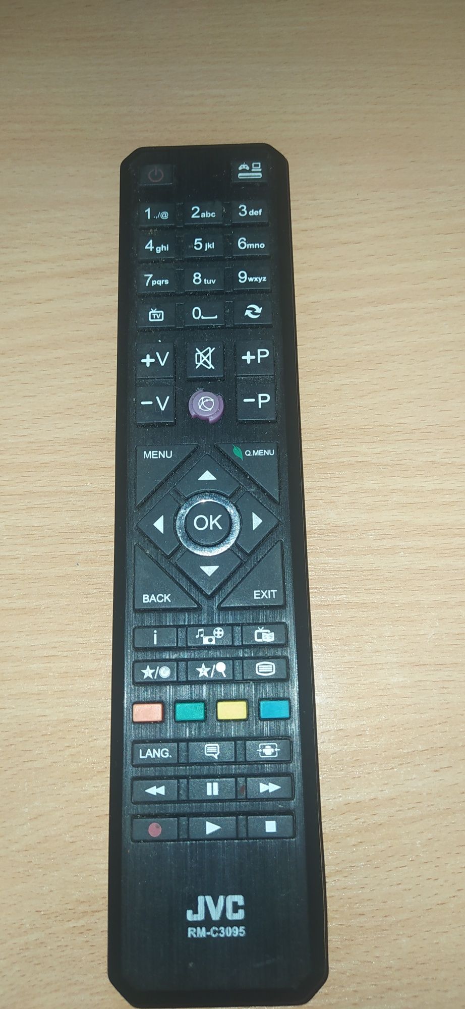Pilot JVC do telewizora