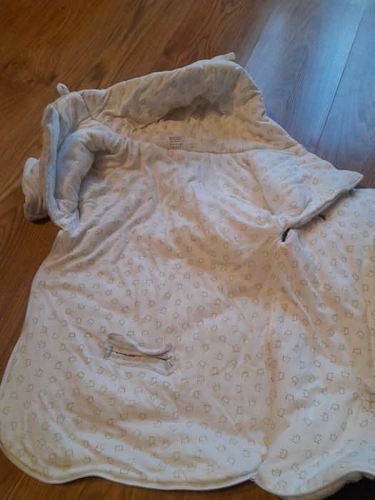 Sprzedam kombinezon niemowlecy