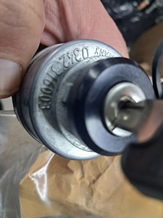 Stacyjka  Bosch 6003