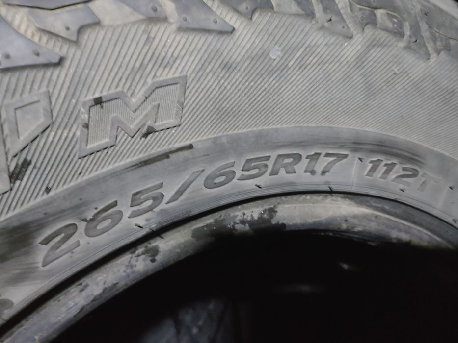 Данлоп и нокиан  зима  17"  265 высотой 65 всего 750