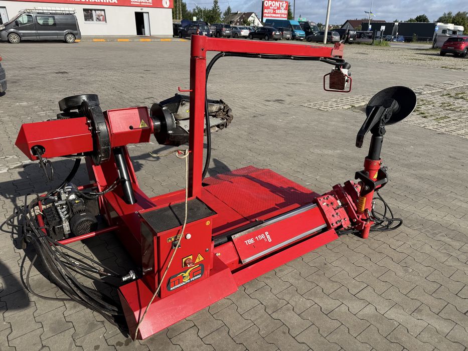 Montażownica Mondolfo Ferro TBE 156 PRO S Ciężarowe Rolnicze OTR