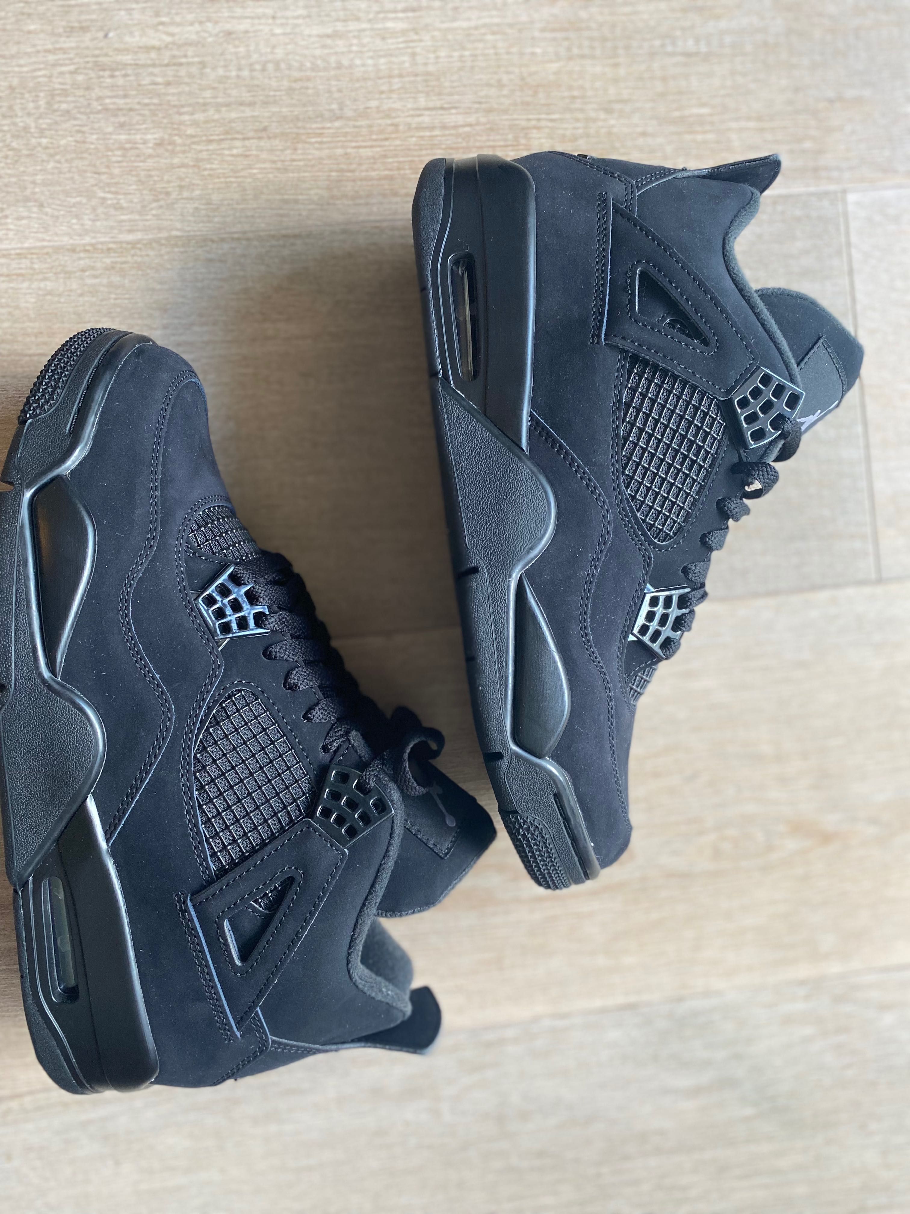 Nike Air Jordan 4 Black Cat