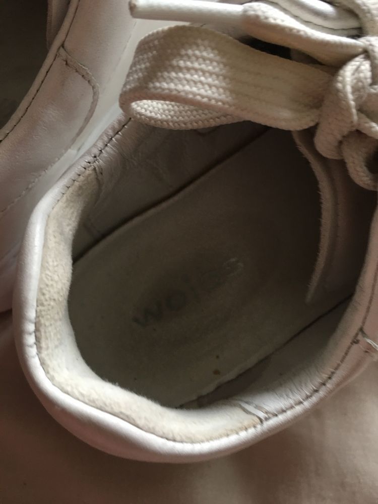 Białe buty Wojas, skórzane półbuty 36. Buty skóra