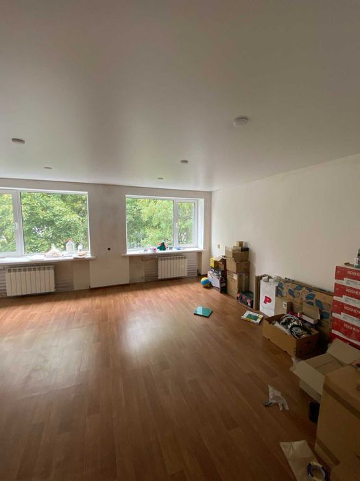 Продам 3 трьох кімнатну квартиру площею 117 кв. м.