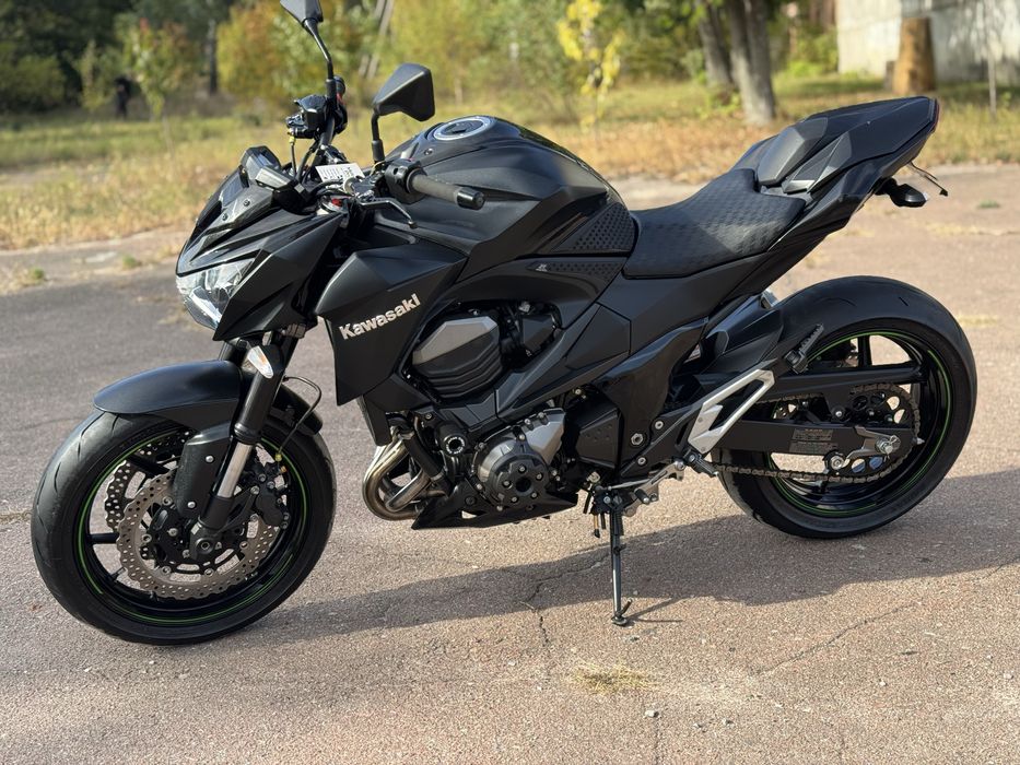 Кавасаки Z800 Kawasaki Z800 мот привезений з Японії