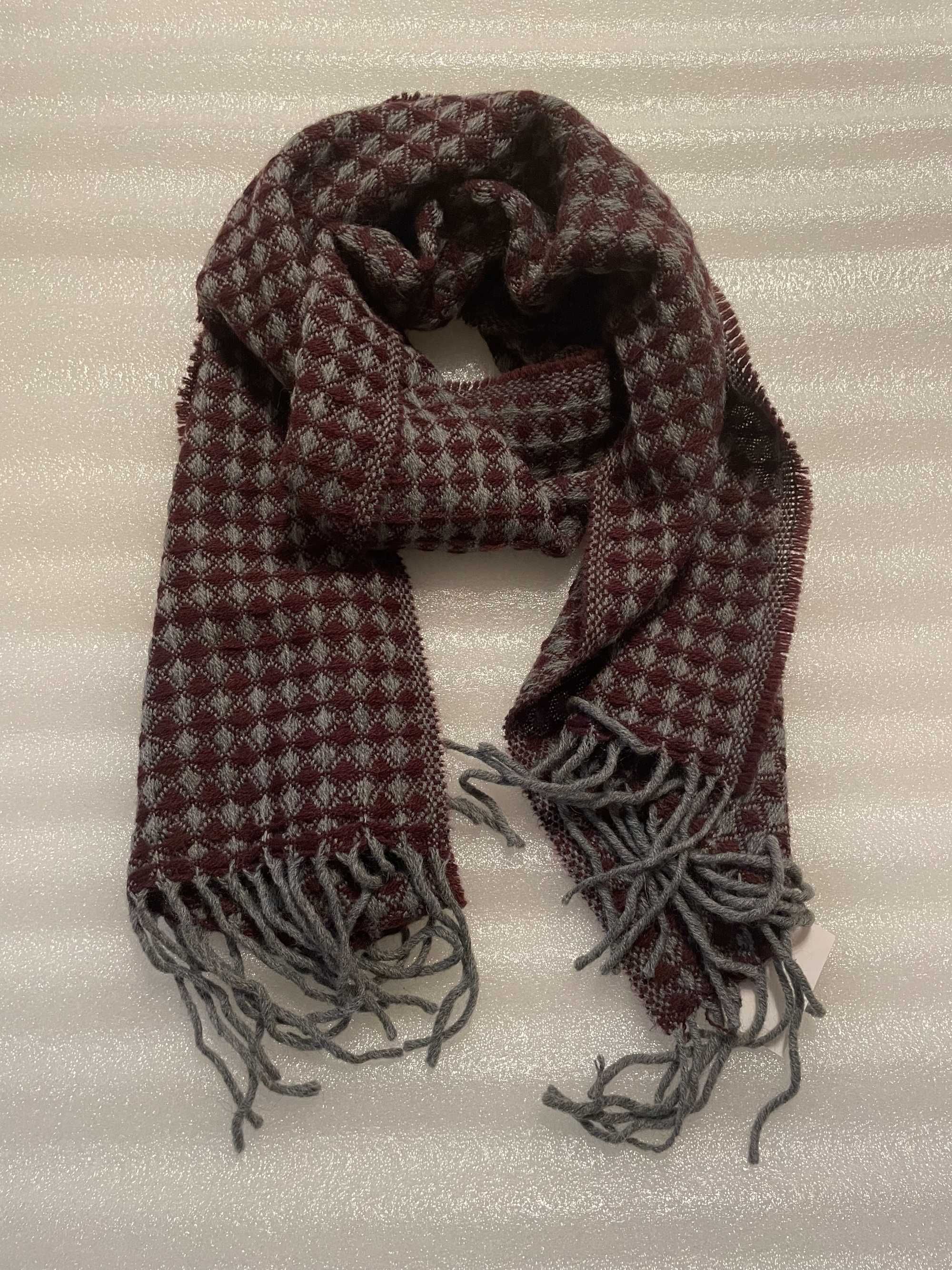 Elegancki, męski szalik zimowy z wełną Made in Italy
