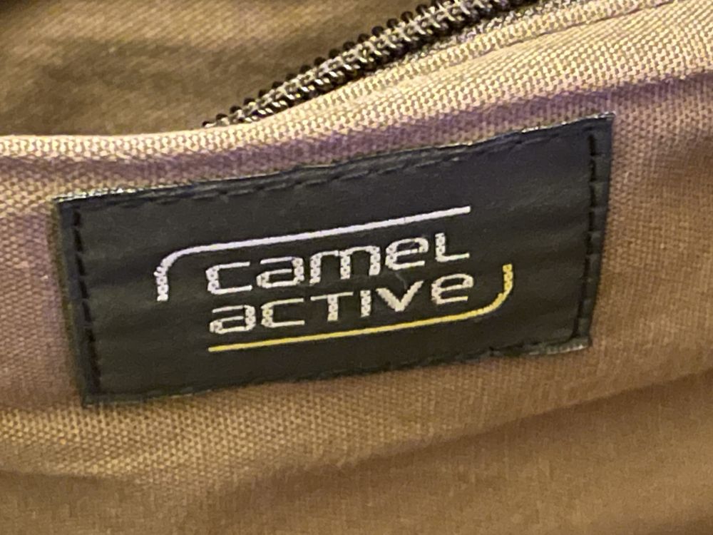 Pasta de executivo Camel Active em pele genuína