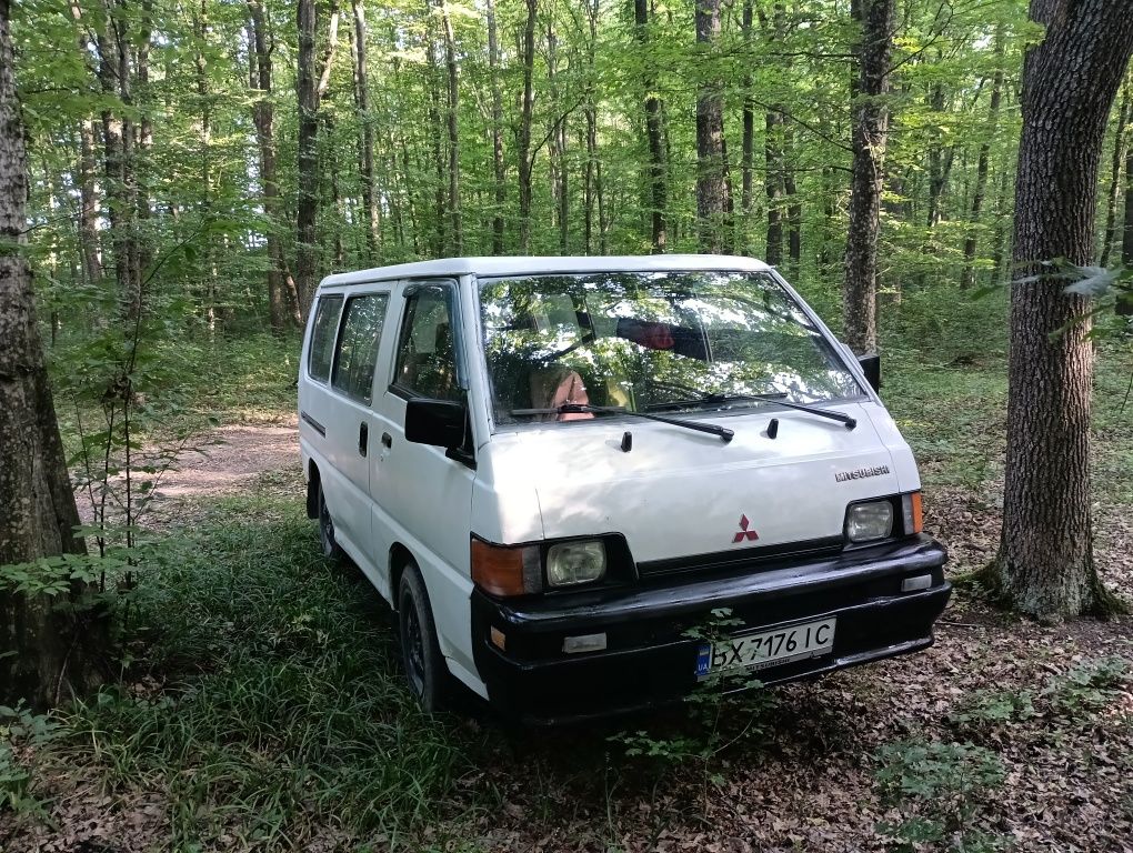 Mitsubishi L300 газ/бензин