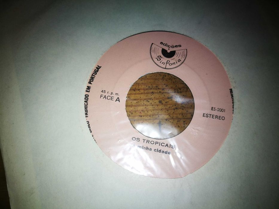 OS   TROPICAIS (Africano) A Minha Cidade  SINGLE