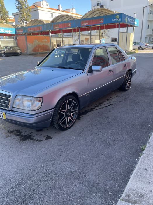 W124 250turbo nacional