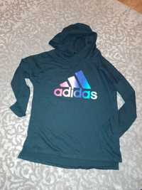 Czarna bluza z kapturem firmy adidas na 14 lat.