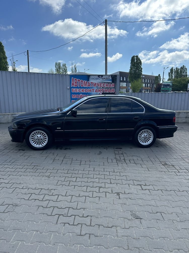 Продам BMW 5series E39