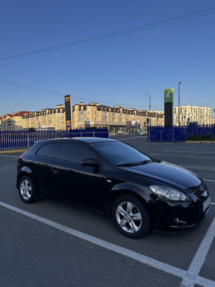 Kia ProCeed 2008