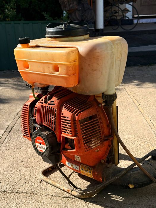 Обприскувач Oleo-Mac MB 80