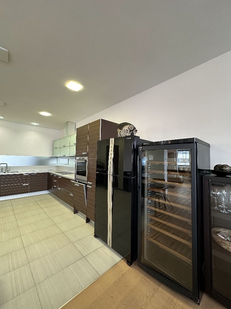 Продам 2х уровневую шикарную квартиру.