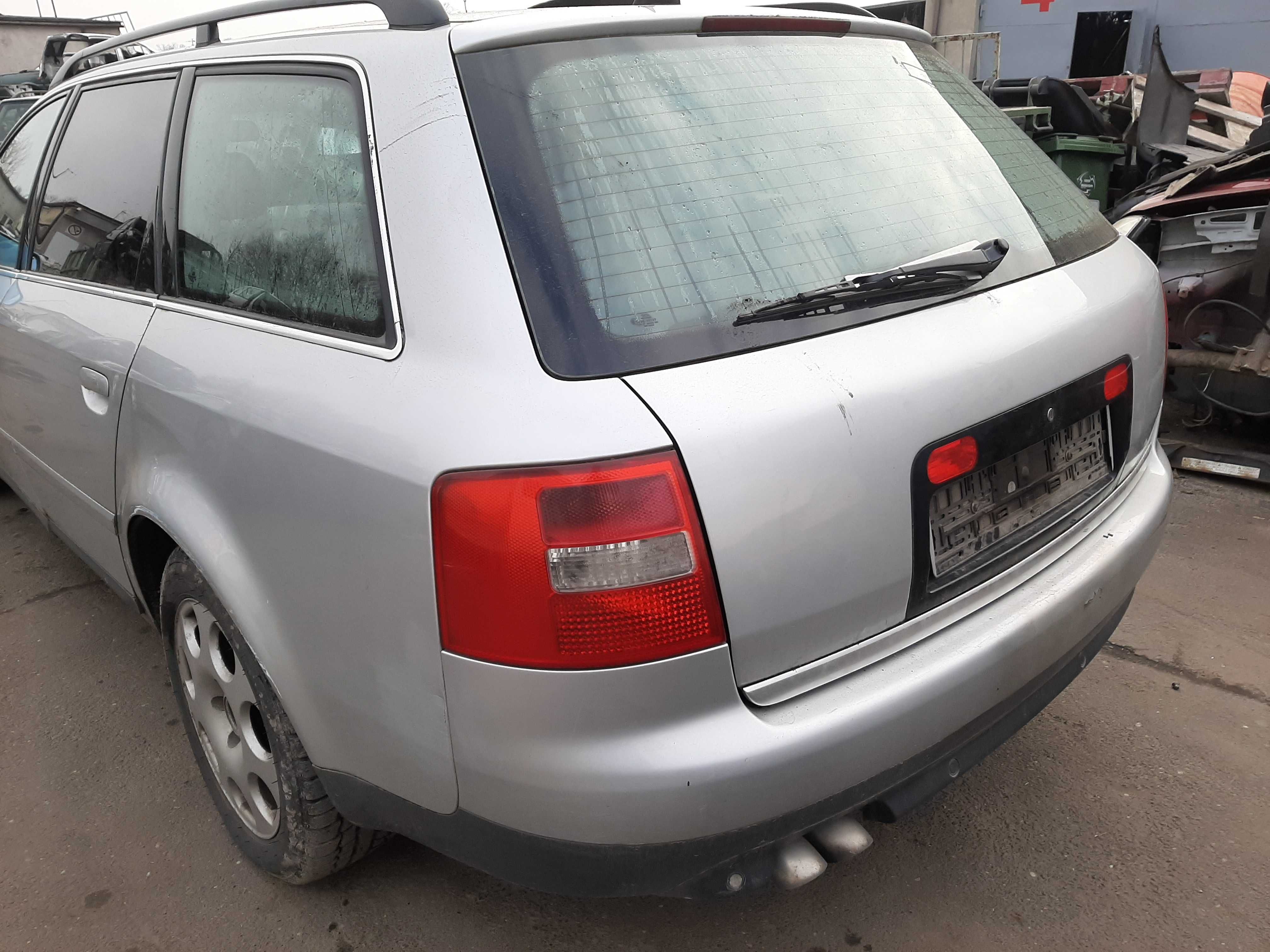 Audi A6 C5 2.5TDi V6 2001r.Kombi.Lampa tylna lewa.