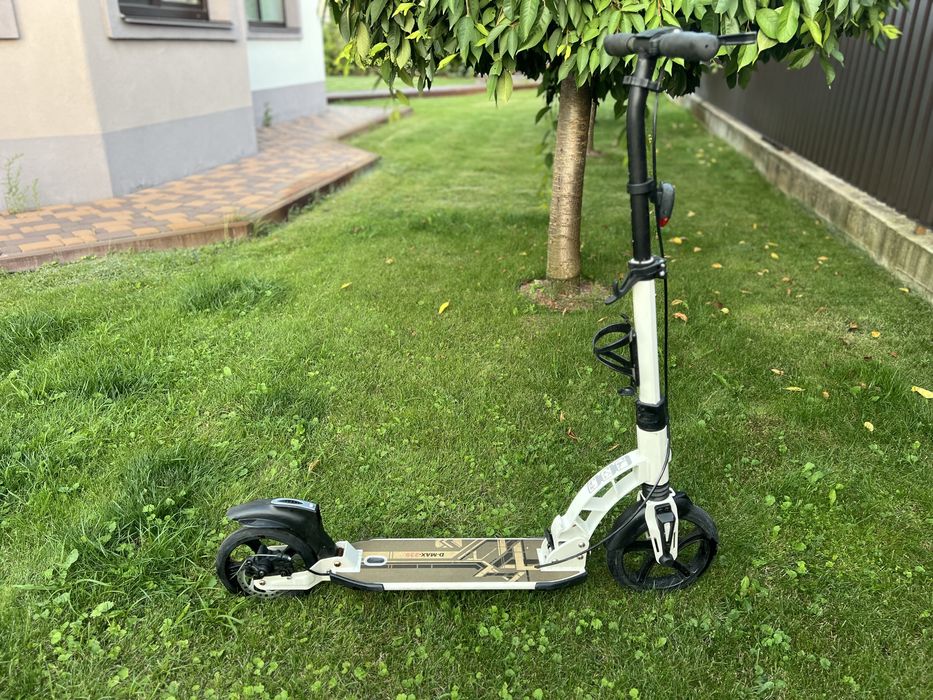 Самокат D-max 230