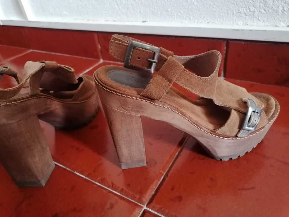 Sandálias Xuz Fantásticas