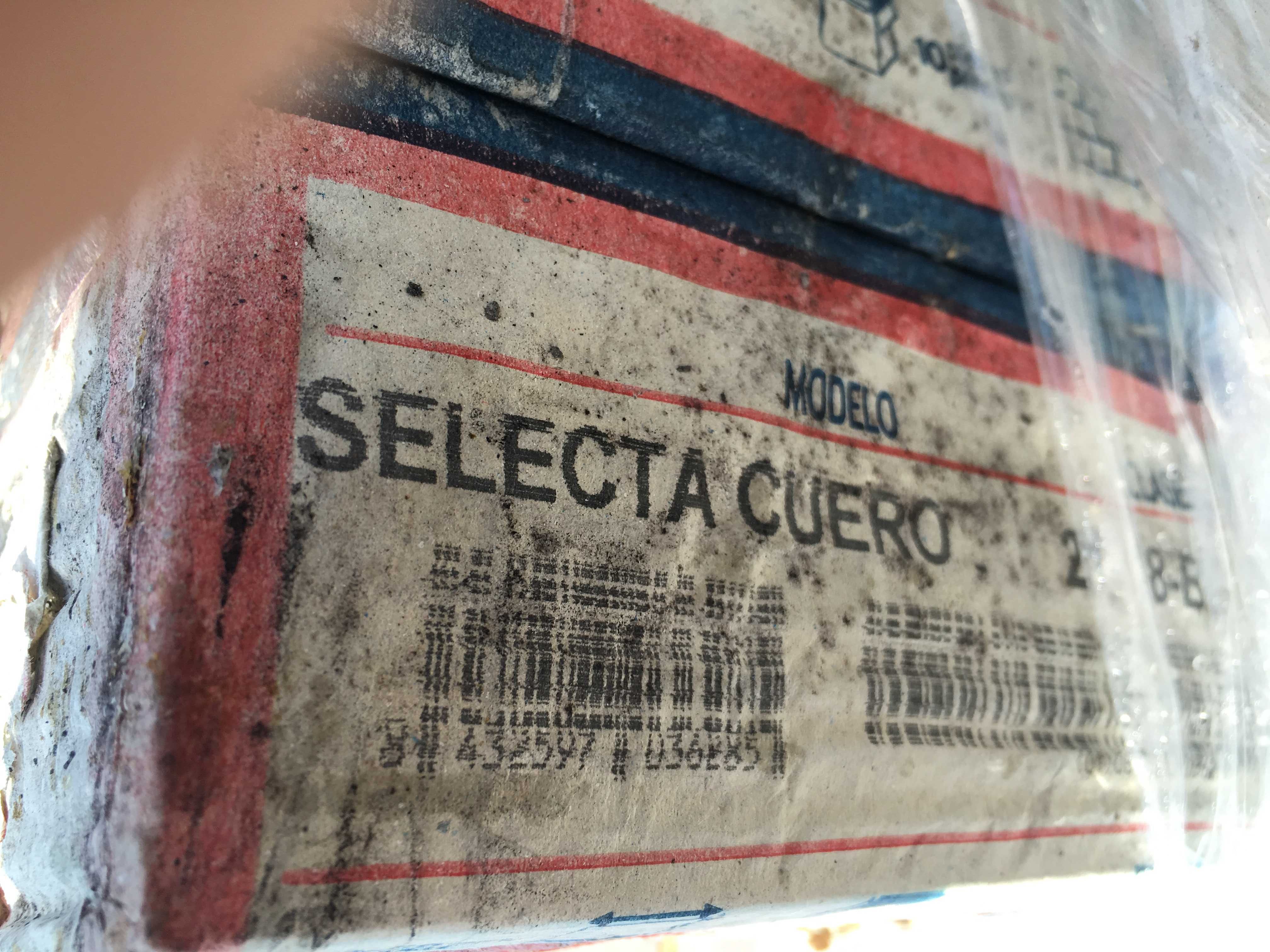 Glazura / płytka ścienna selacta cuero 25x50 firmy KEROS