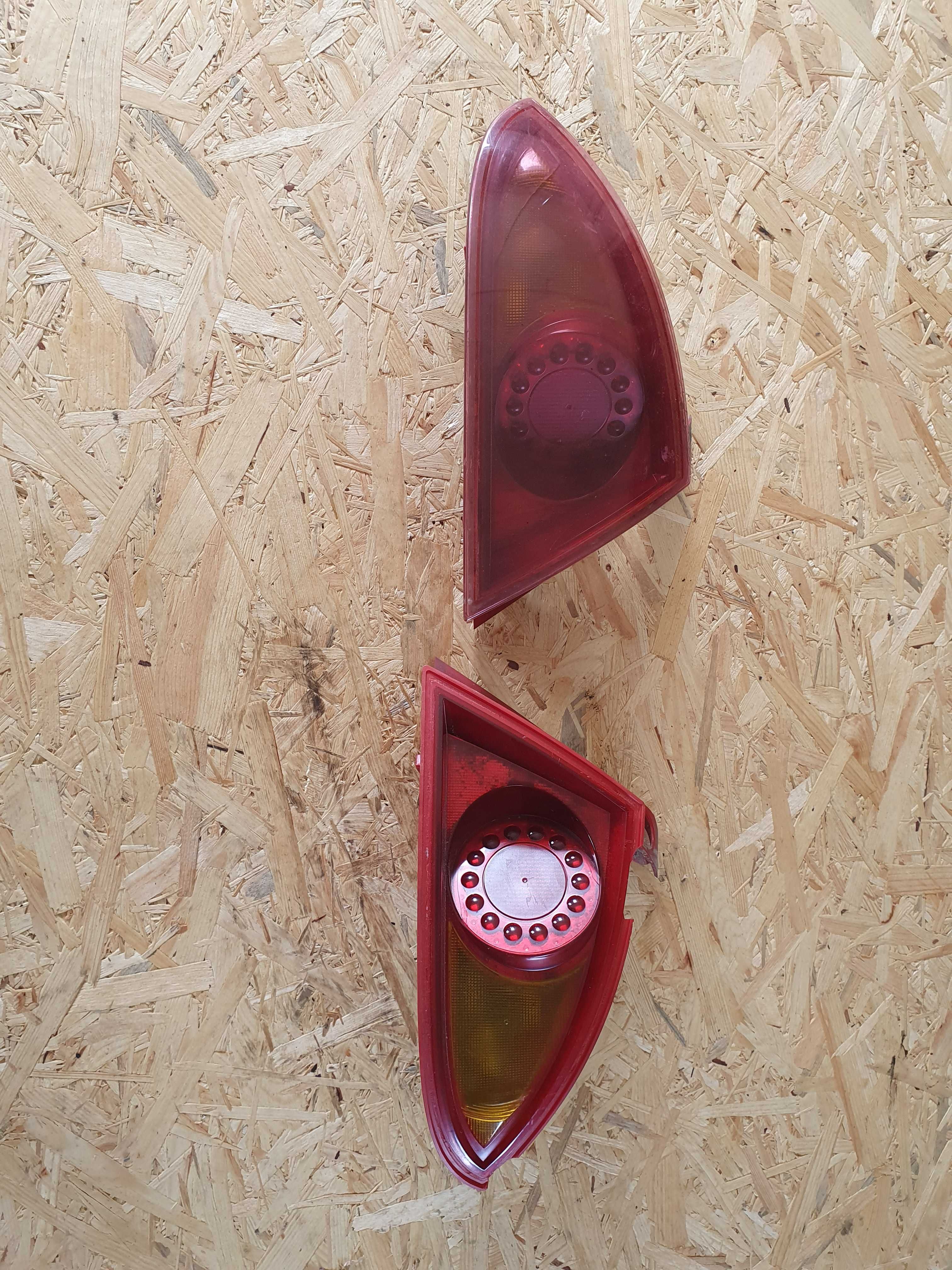 Lampa lampy tylne Seat Leon 2 II wkład
