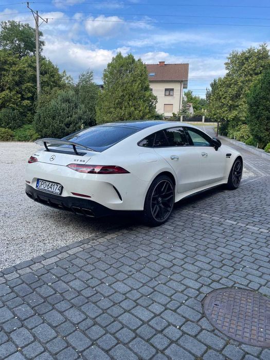 Mercedes AMG GT63
