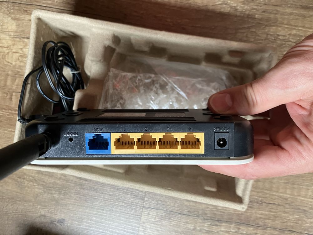 Router wifi Tp-Link TL-WR340G