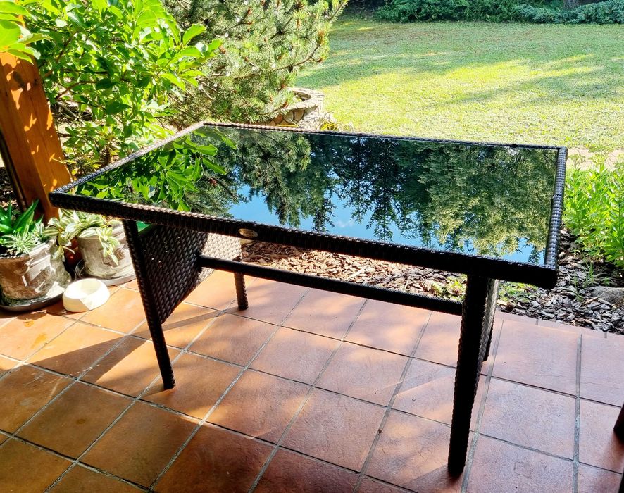 Stół ogrodowy z technorattanu