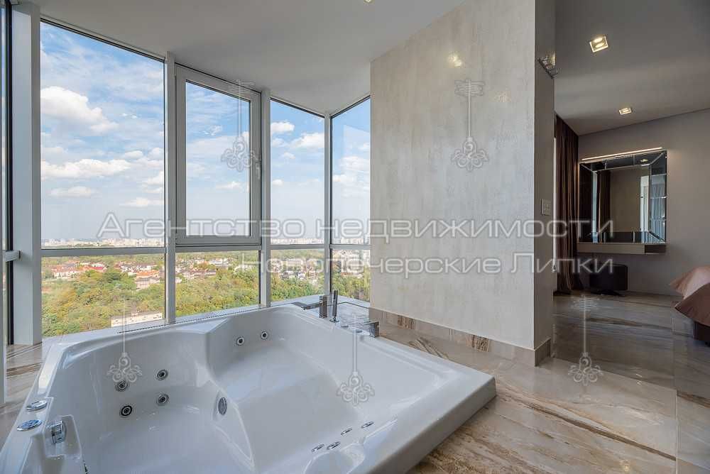 Продажа 3-комнатной квартиры в ЖК Новопечерские Липки - Драгомирова 11