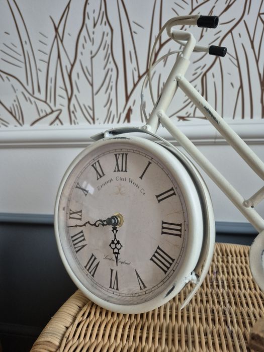 Zegar stojący rower