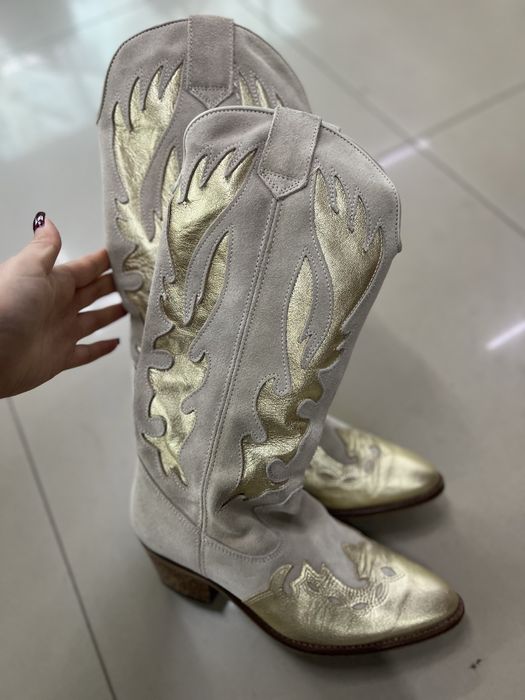 Продам нові классні стильні казаки черевики чоботи 37 і 38 Zara