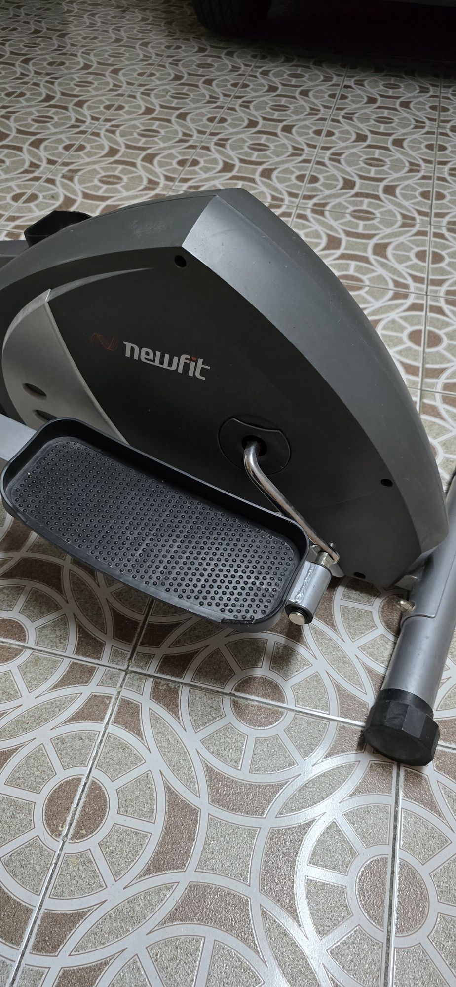 Elíptica NewFit Usada