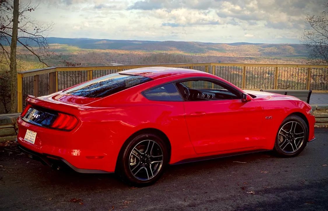 Ford Mustang 2018 Ford Mustang GT 13500k/stan idealny