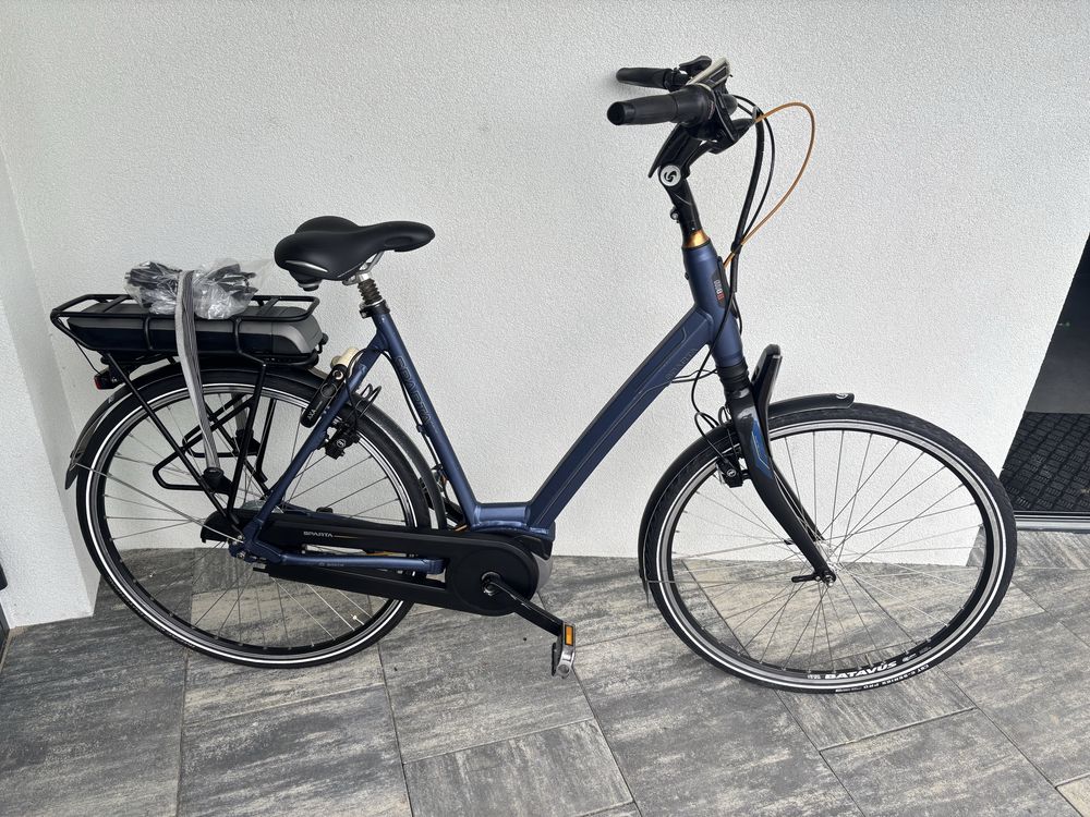 Elektryczna Sparta M8 B, centralny Bosch Active, Magura