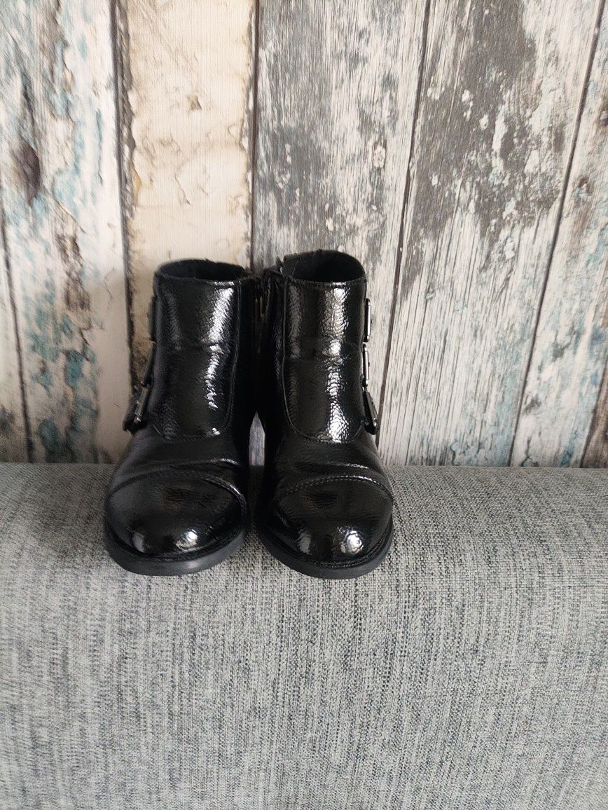 Buty jesienne kozaki trzewiki Reserved sztyblety buty za kostkę półbut